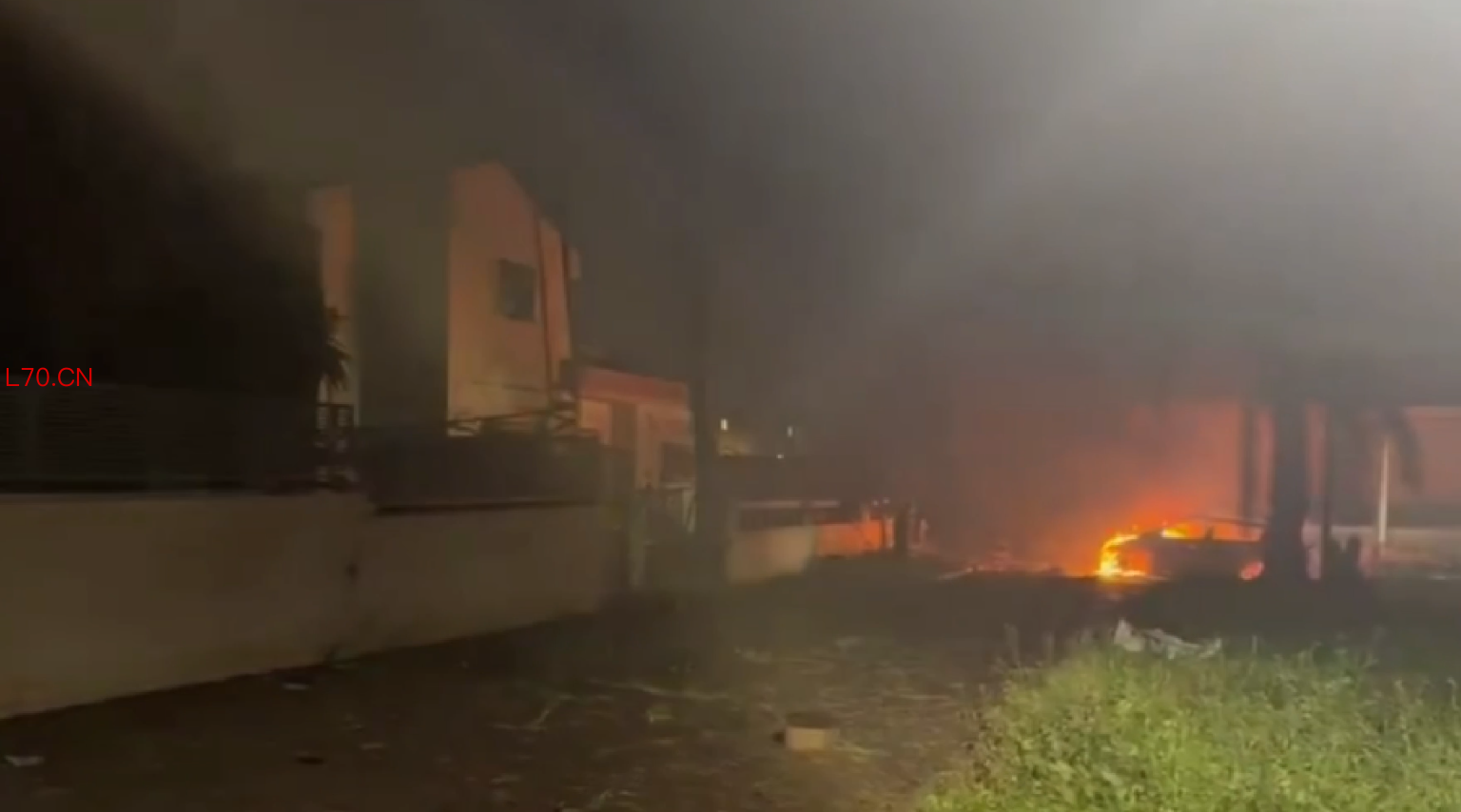 △以色列南部城市迪莫纳21日遭导弹袭击