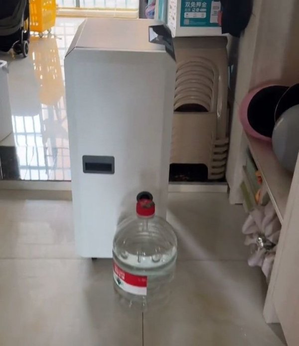 “湿度快赶上亚马孙雨林了”，南方城市有居民连夜购买除湿机，电商平台湖北地区订单暴涨5倍
