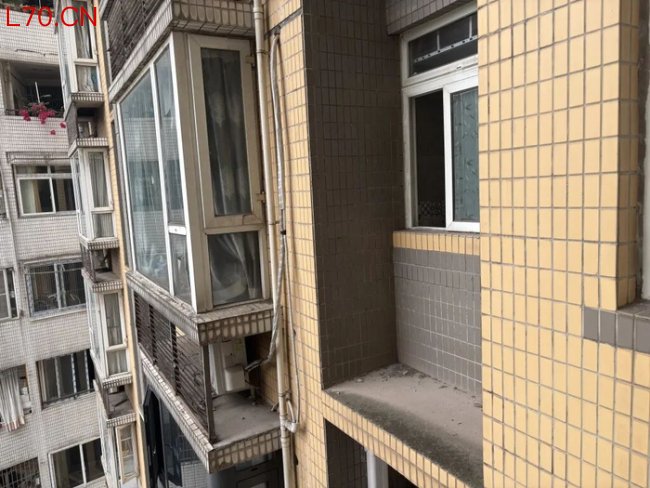男子疑遭家暴跳楼 父母告儿媳 两年奔走讨说法