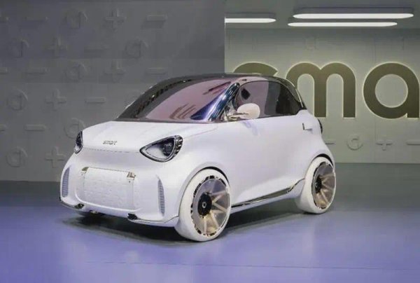 经典smart回归！双座纯电小车，“精灵2”概念车量产概率大