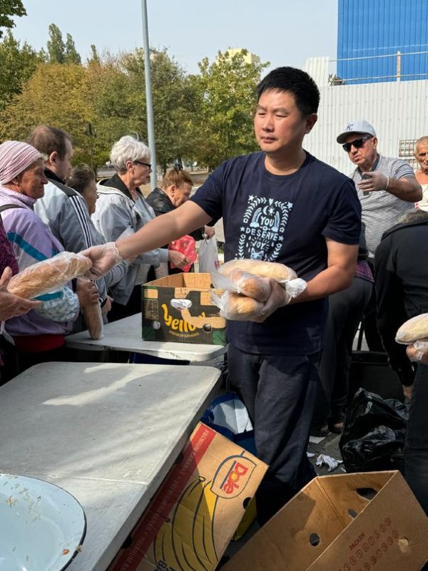 爆料乌克兰黑帮专对中国人下手！中国志愿者在乌遭华人绑架，号称后台是乌安全局？